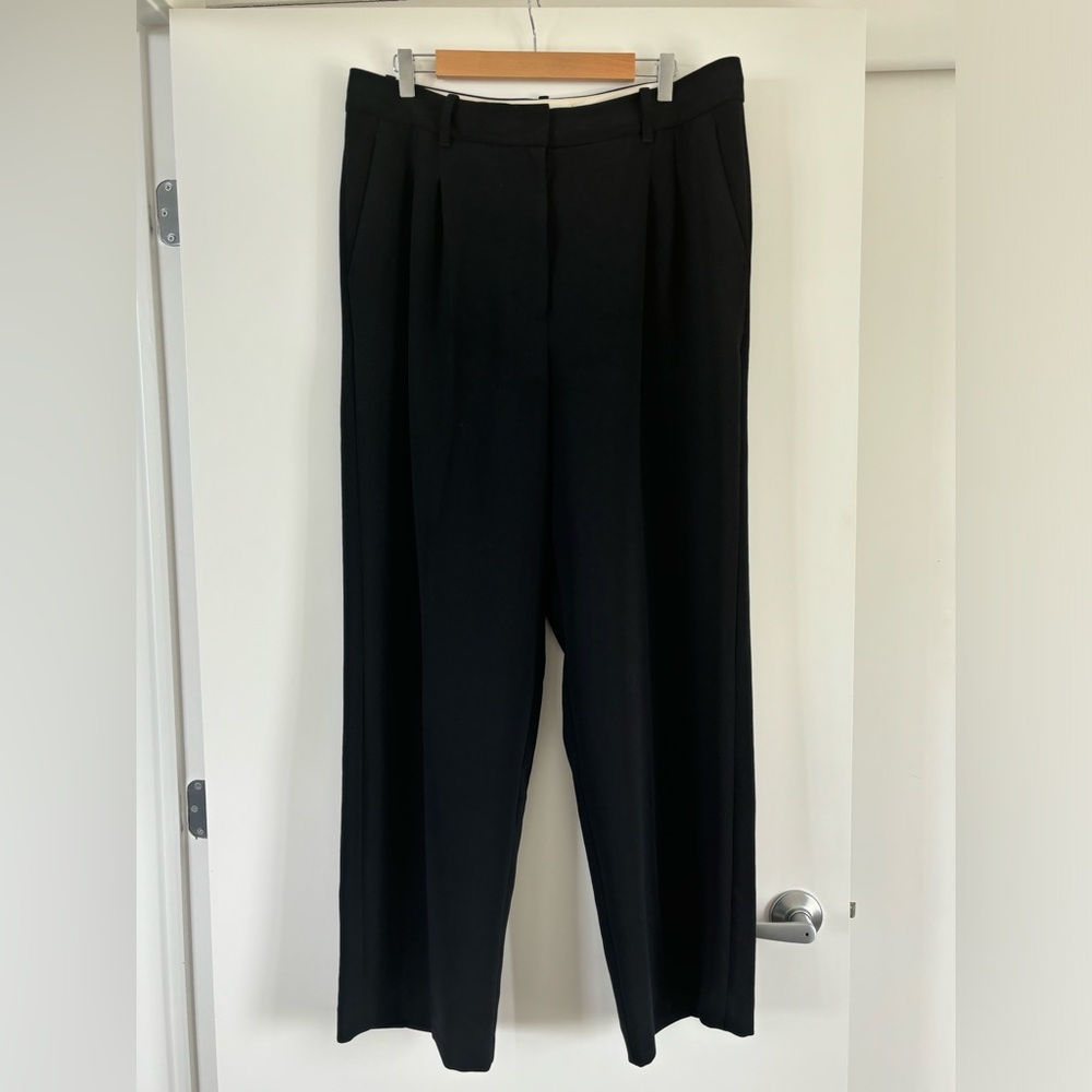 Wilfred The Effortless Pant - Crepette